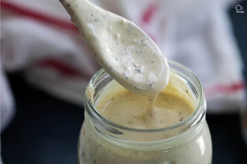 weiße BBQ-Sauce